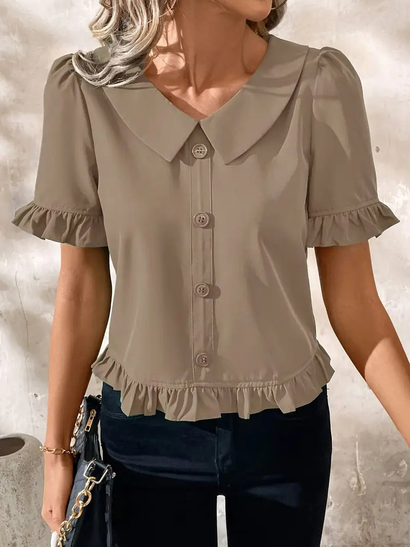 Eva | Elegant blus med volangdetaljer – 2+1 gratis