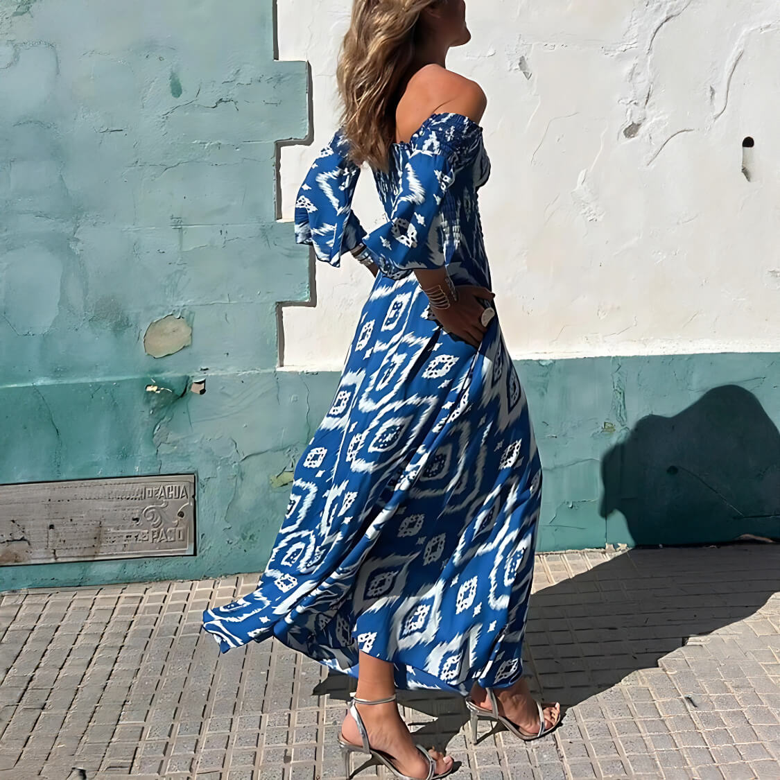 Sara | Off-shoulder maxiklänning med somrig känsla