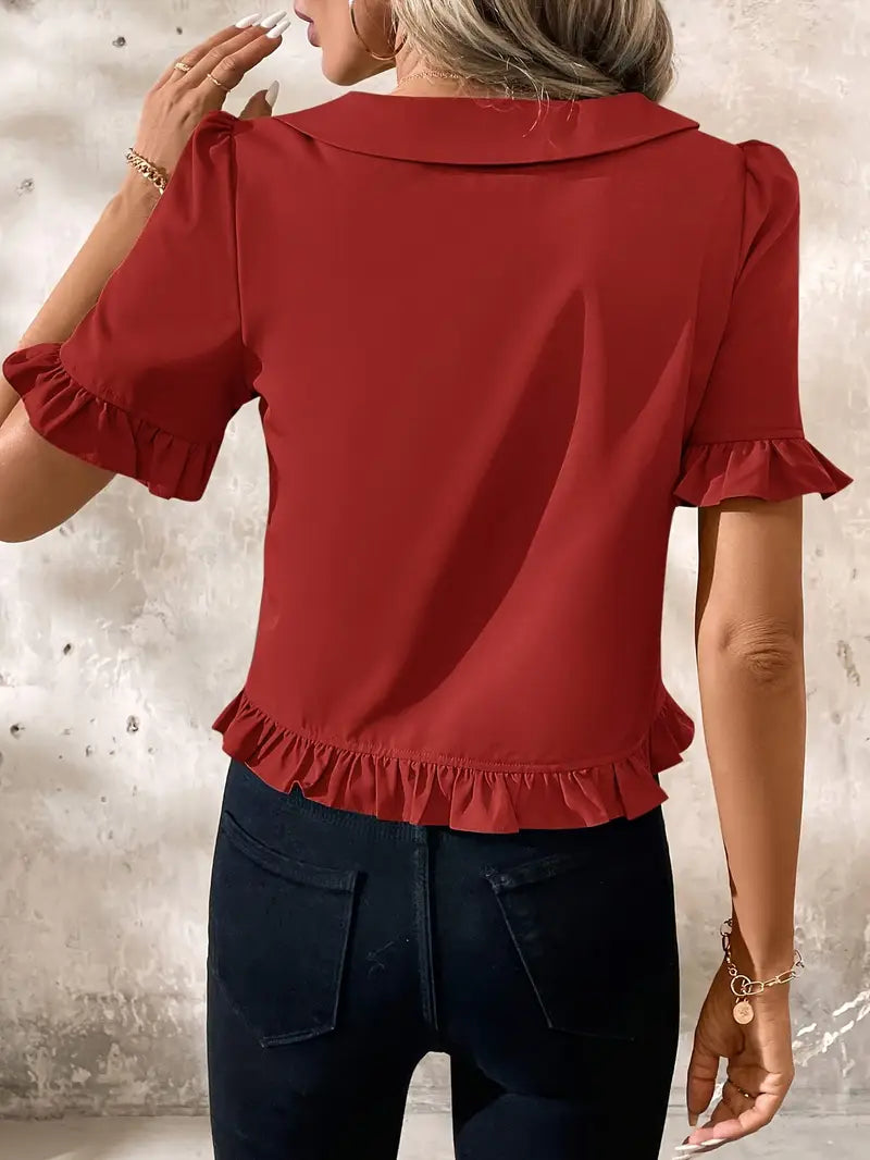 Eva | Elegant blus med volangdetaljer – 2+1 gratis